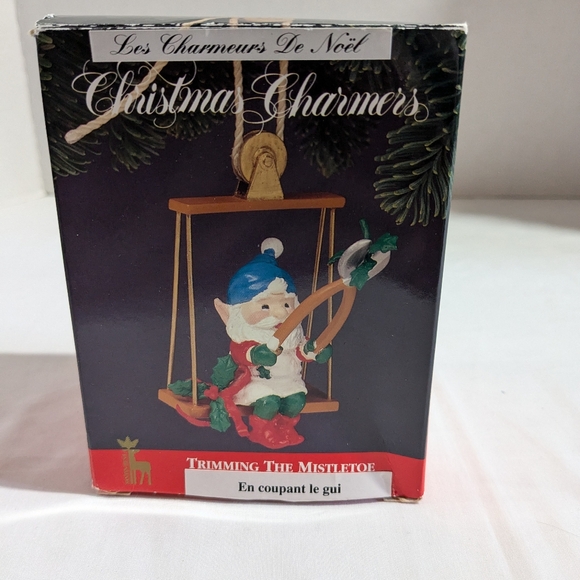 Christmas Charmers Santa Trimming the Mistletoe vtg 1991 Rennoc - Picture 1 of 11
